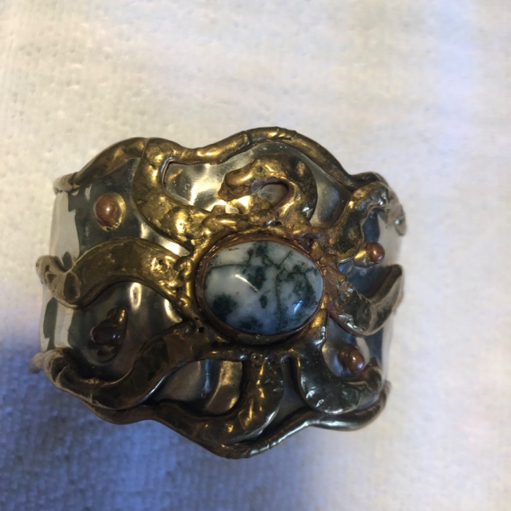Bangle - Picture 2 of 3